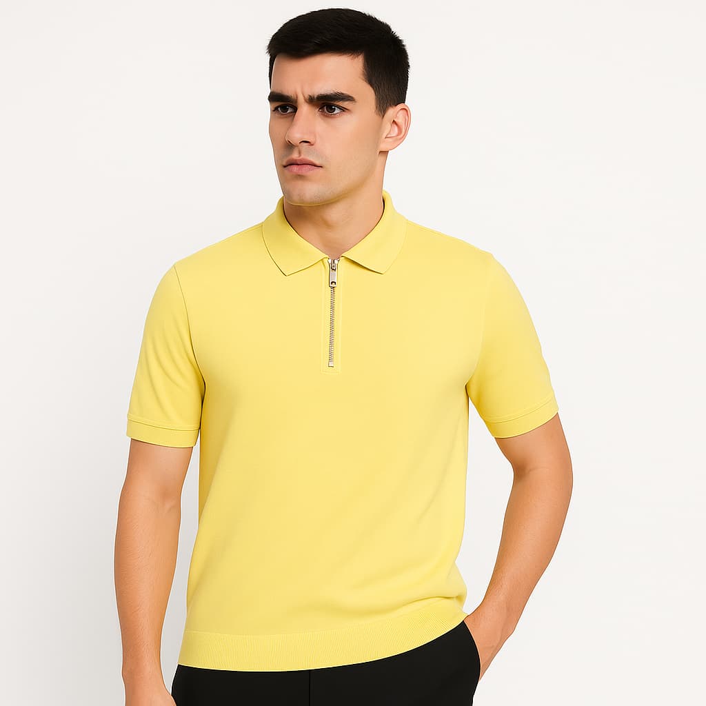 Men cotton polo shirt with a collar, made from a woven viscose blend. Front zip, short sleeves-
