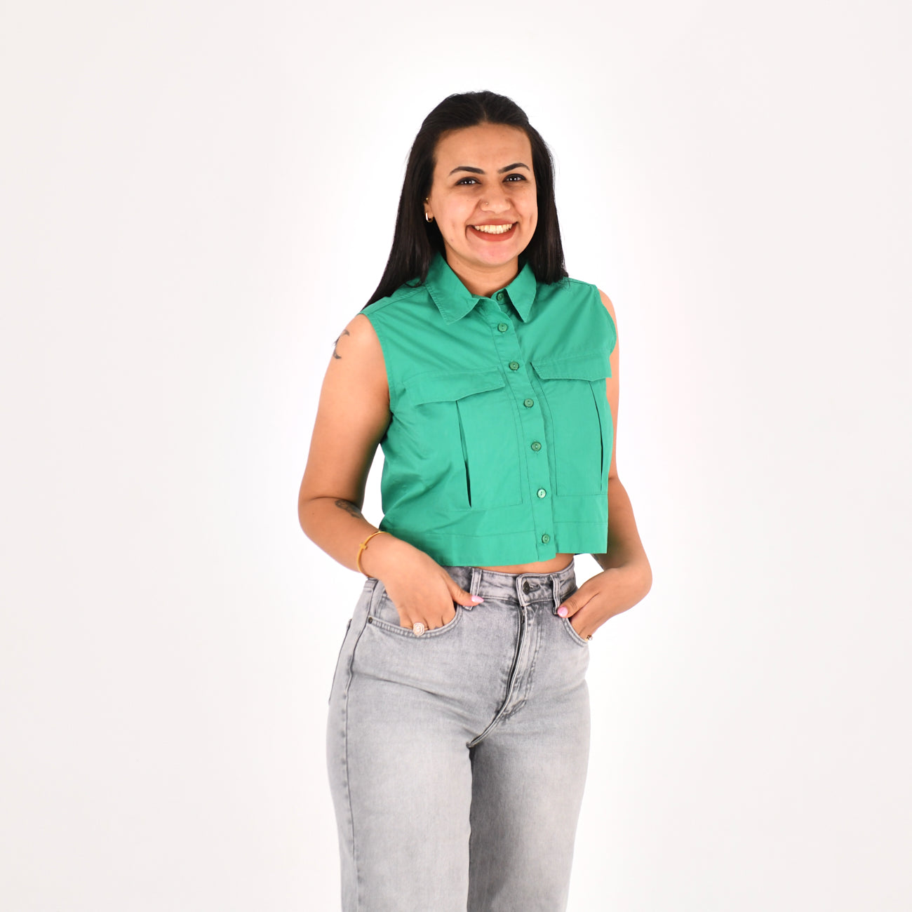 Women Sleeveless Crop Shirt H&M ( Green)